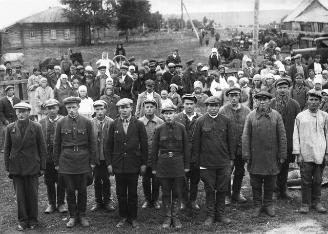История в фотографиях