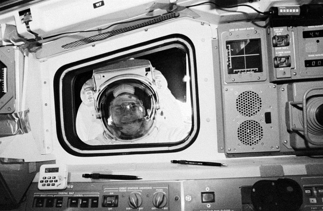 История в фотографиях