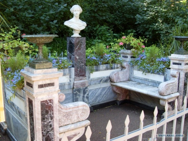 Парки и фонтаны Петергофа