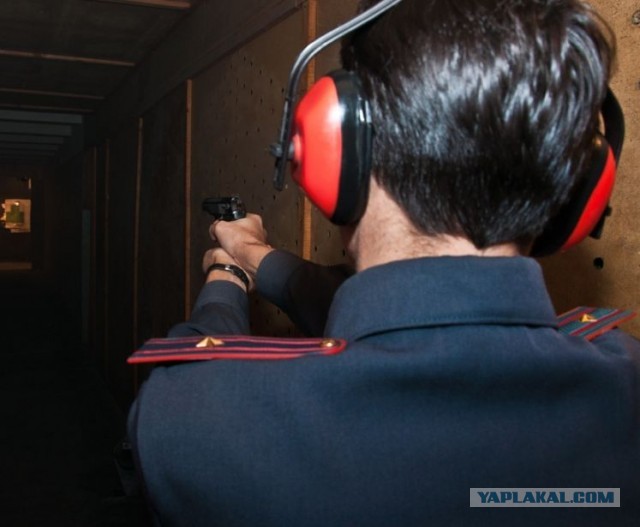 Сотрудник ДПС застрелил водителя из автомата