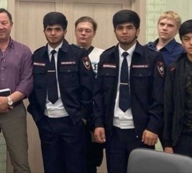 Нагрузки стало больше, а сотрудников меньше. Десятки тысяч полицейских ушли из МВД за последние полгода