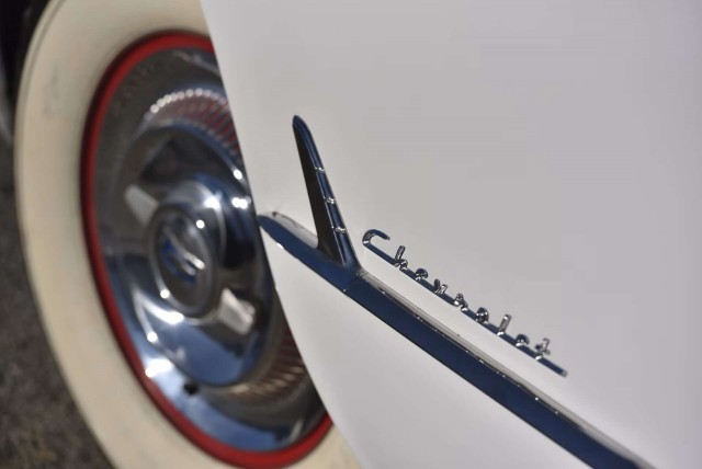 72 года Chevrolet Corvette. Немного красивых фото.