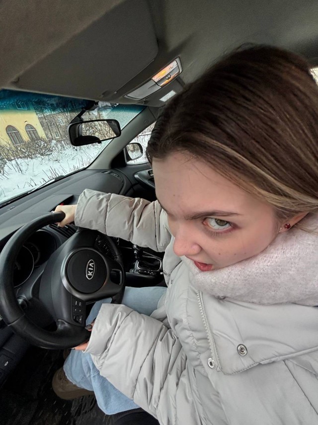 Доча пришла в гости