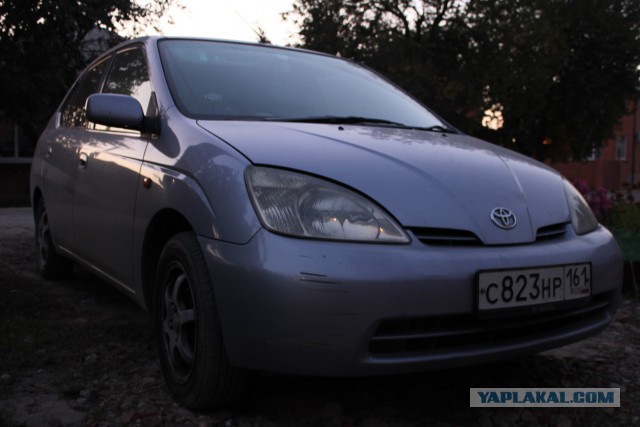 Toyota Prius NHW11 2000год продаю