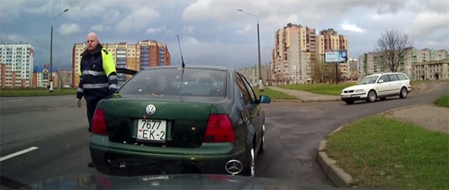 Отшил нахала при исполнении