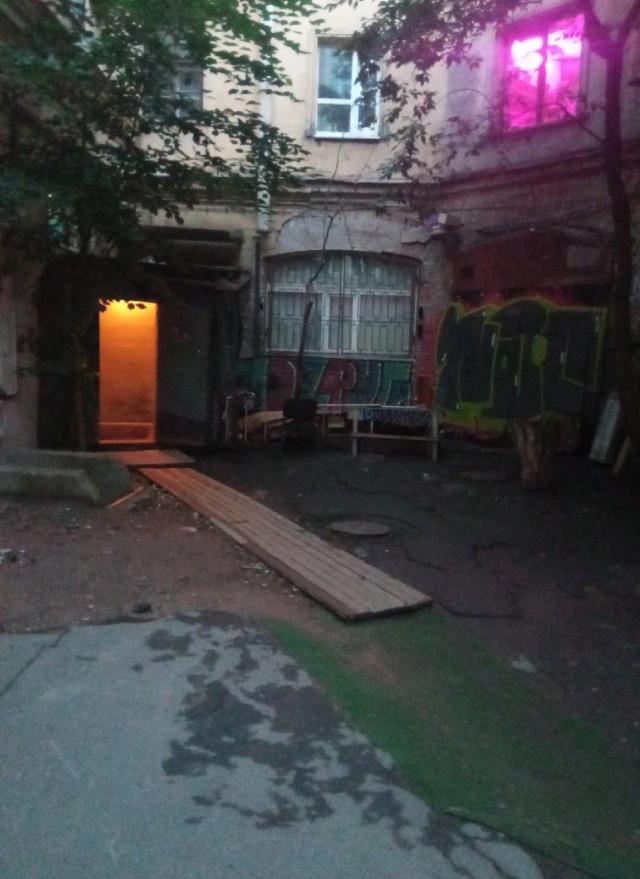 Куда пойти в Петербурге?
