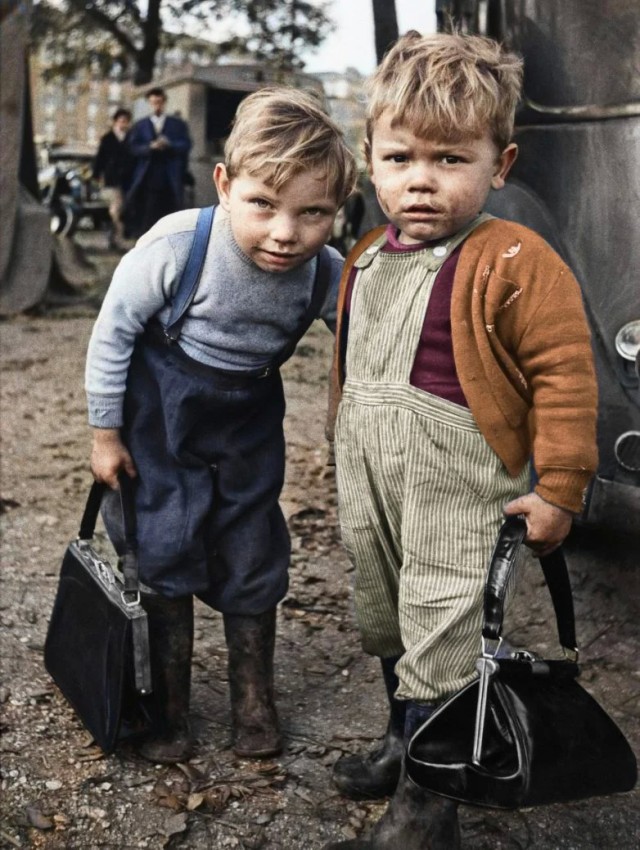 Память в фотографиях: интересные исторические кадры, погружающие в прошлое