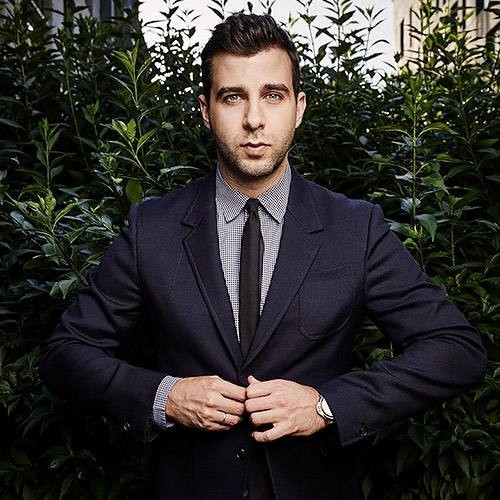 Тук, тук, тук...