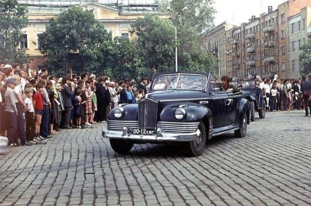 Яркие восьмидесятые: СССР на пороге перемен.