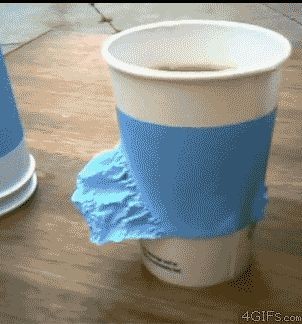 Из чего сделан стаканчик?
