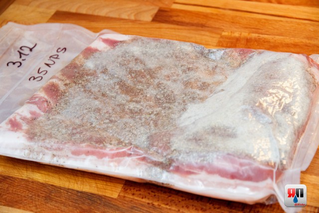 Pancetta arrotolata - или как меня заставили рулет сделать