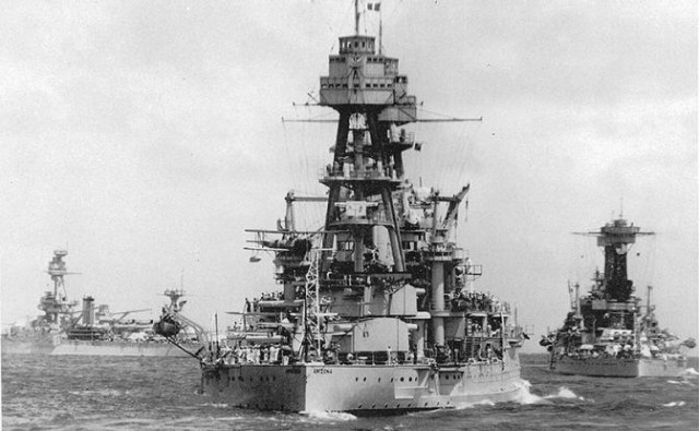 Линкор «USS Arizona» могила для 1177 моряков. Грозная «морская крепость» ВМС США ушла под воду за считанные минуты