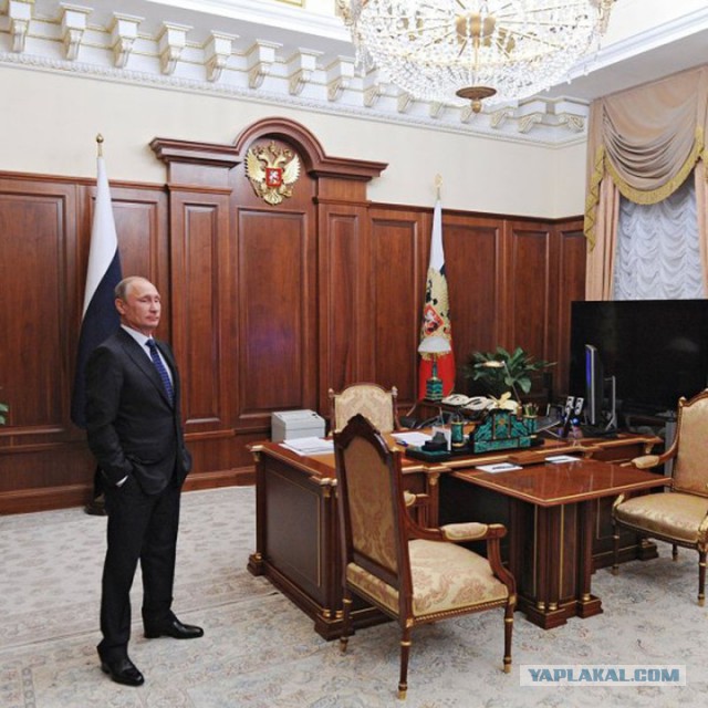 Кто кем работает?