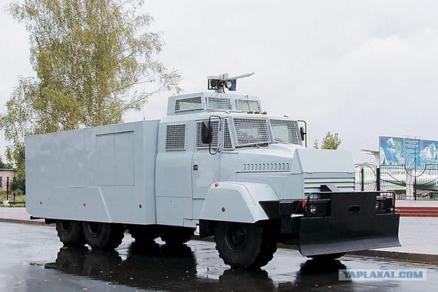 Игра на ЯПе: Угадай АВТО-6