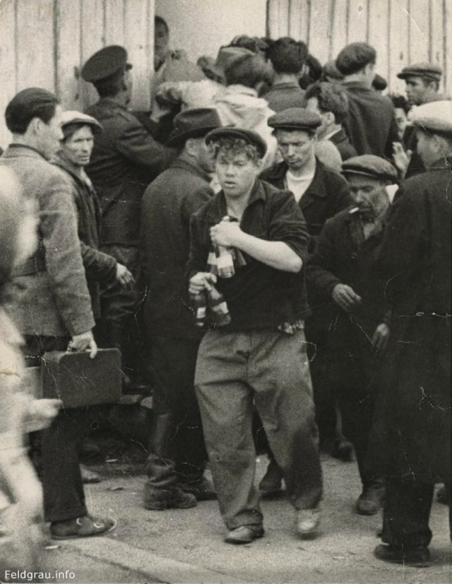 Фотографии из прошлого нашей страны - 38