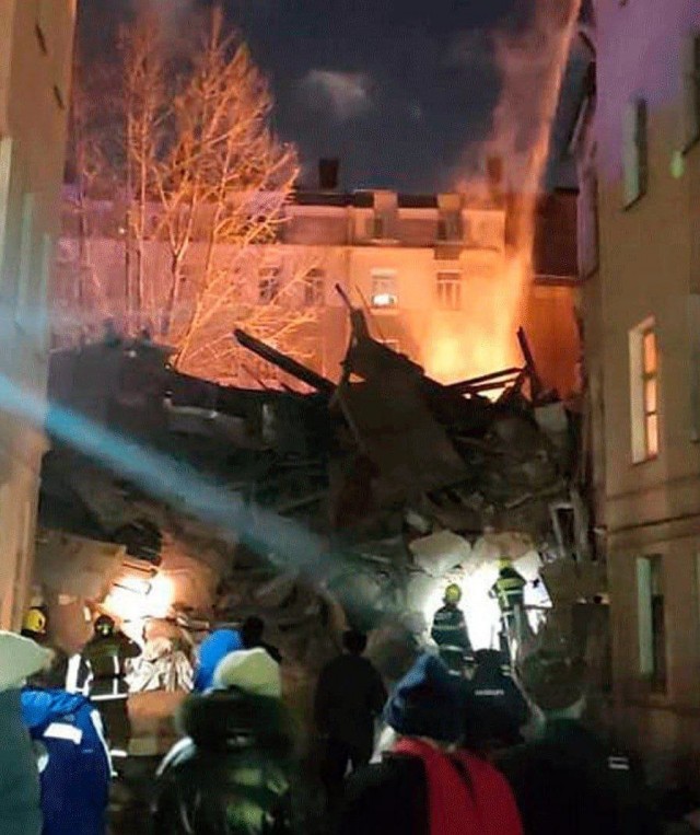 Шестиэтажный дом обрушился в Санкт-Петербурге