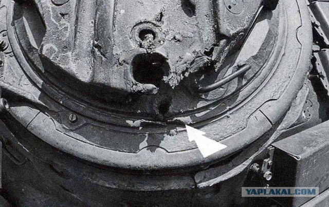 Танки в чеченской войне. черно-белый фоторепортаж