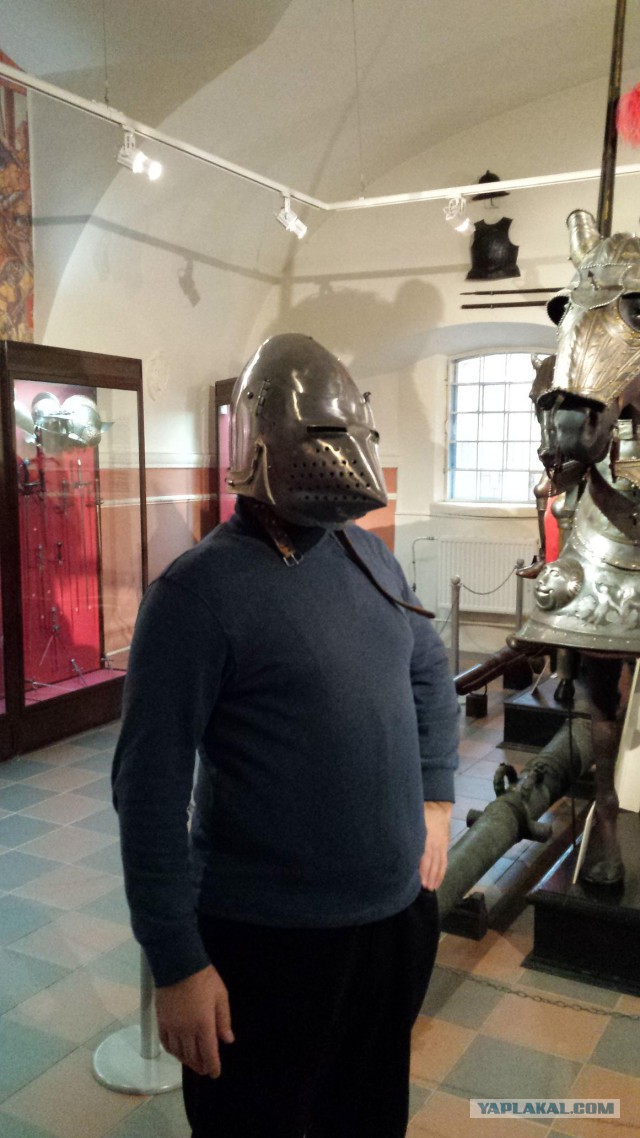5 самых необычных средневековых шлемов