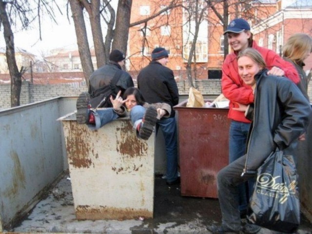 Кто все эти персонажи из вк