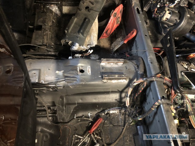 Снова рукожопство и BMW.