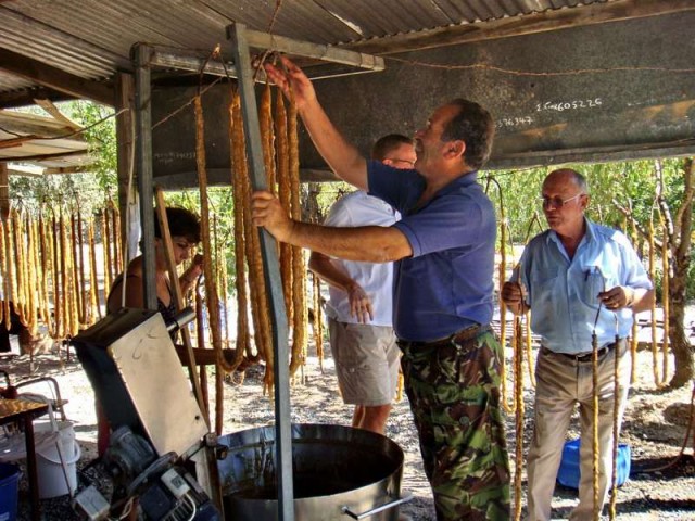 Киприотские сладости: палюзе и джукджук