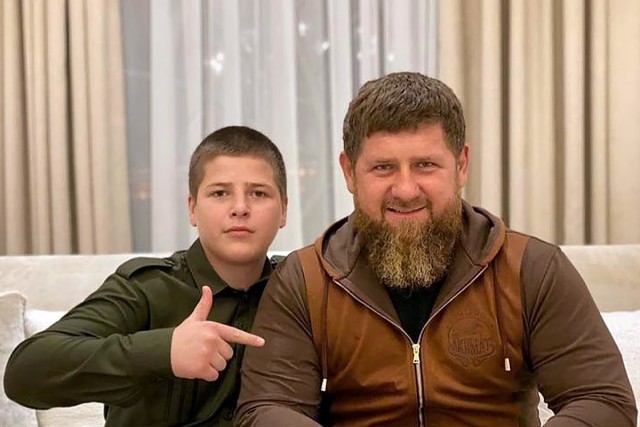 Сына Кадырова наградили орденом "За служение религии Ислам".