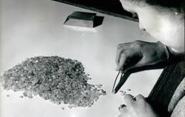 Крупнейшее алмазное преступление в СССР: Как советским сыщикам удалось раскрыть аферу века