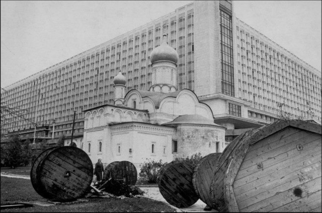 Москва и москвичи. Двадцатый век. 28.03.25