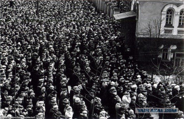 Домой я сегодня опять не попаду!