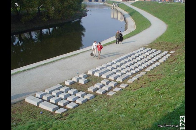 Памятники, которые делают мир добрее