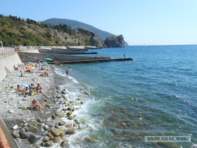 Немного солнца и тепла. Крымские виды.