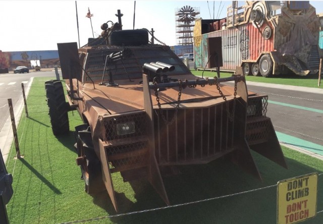 «Чувствую себя как в фильме «Безумный Макс»!»