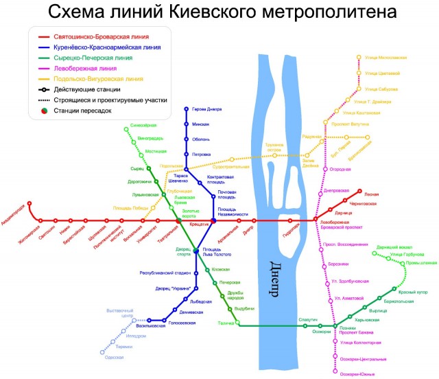 В Москве продлят две линии метро
