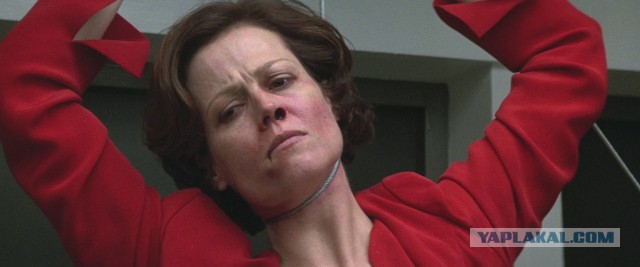 Sigourney Weaver