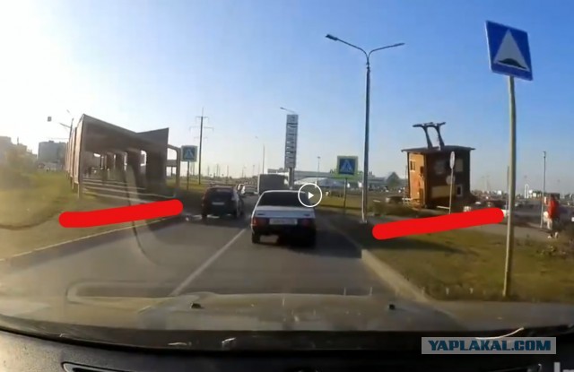 Коментатор за кадром