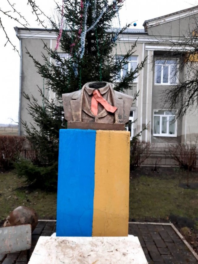 спровоцировала избиение музыкантов за песню на русском