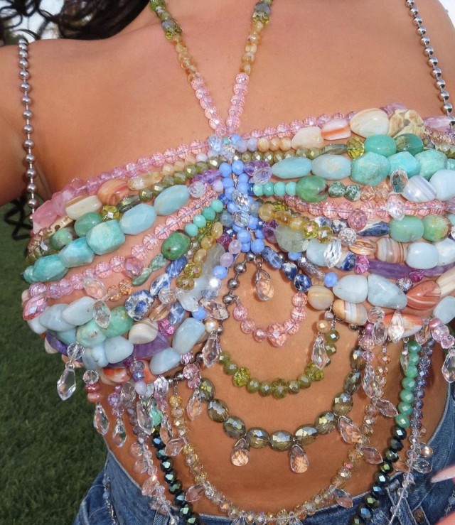 Девушки с фестиваля Coachella 2023