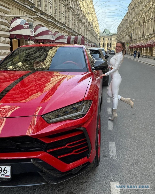 33-летняя бизнесвумен Алена Грушка на «Ламборгини» насмерть сбила мужчину