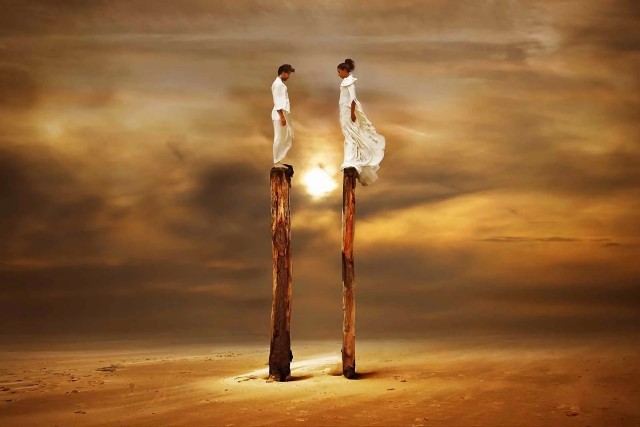 Нас немного таких