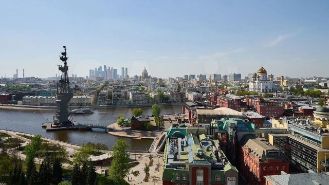 Кому квартиру за 644.000.000 руб.?