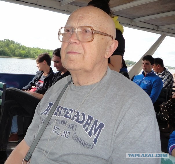 Ограбили дедушку. Ищу автомобиль!