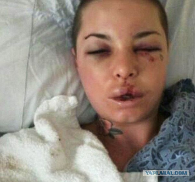 Порнозвезда после разборок с мужем - бойцом MMA