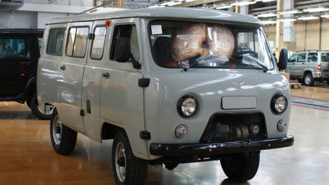 Автодом на базе новой Буханки от голландского дилера УАЗ