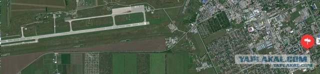 В Ейске на жилой дом упал самолёт