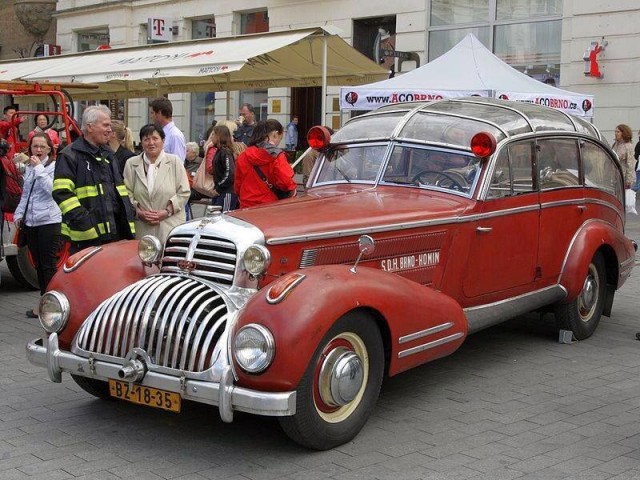 Лучший автомобиль немецких нацистов
