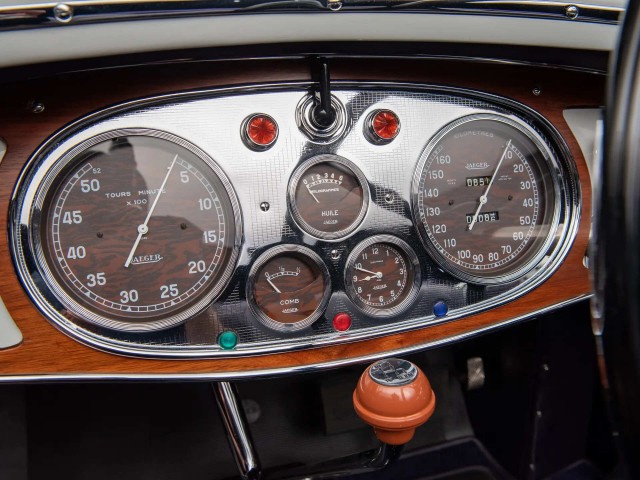 1936 Lancia Astura Cabriolet Series III 'Tipo Bocca'. Автопятница №112.
