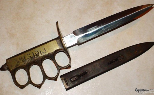 10 самых интересных ножей в истории