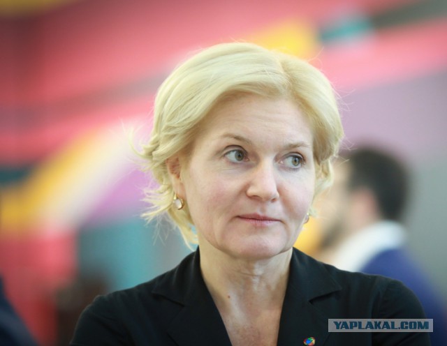 Министр экономического развития РФ Улюкаев награжден медалью.