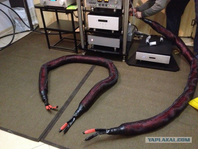 Новенький Porsche vs Аудиофильский кабель