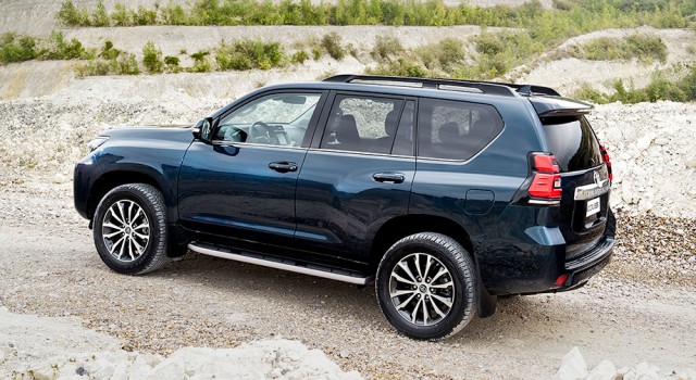 Обновленный Toyota Land Cruiser Prado.